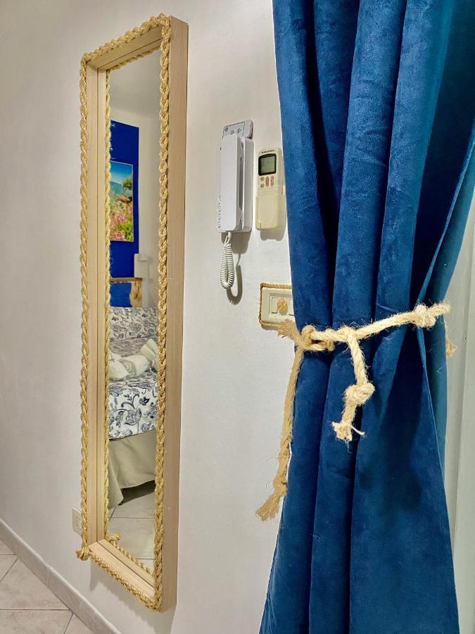 Blu Airport Bed & Breakfast Fiumicino